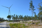 Hyvän tuulen rastit karuissa kalliomaastoissa - Abo Windin myllyt pyörivät taustalla.