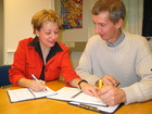 Seuran johdossa vuonna 2004 Outi vaihtui Timoksi ja ...