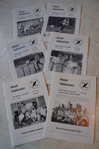 Toistaiseksi viimeisin seuralehti ilmestyi tammikuussa 2006. Lisäksi v. 2007 SM-keskimatkan käsiohjelma oli Rasti-Vakkasen tyylinen historiajulkaisu.